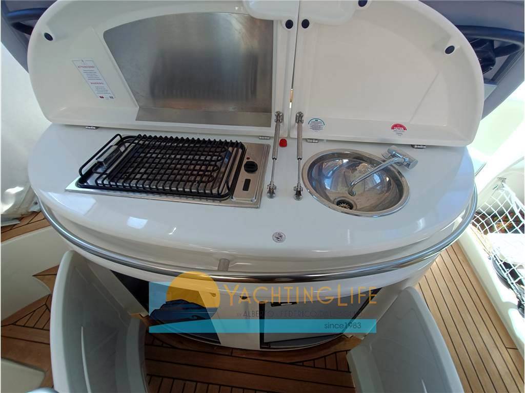 Cranchi Mediterranee 47 hard top