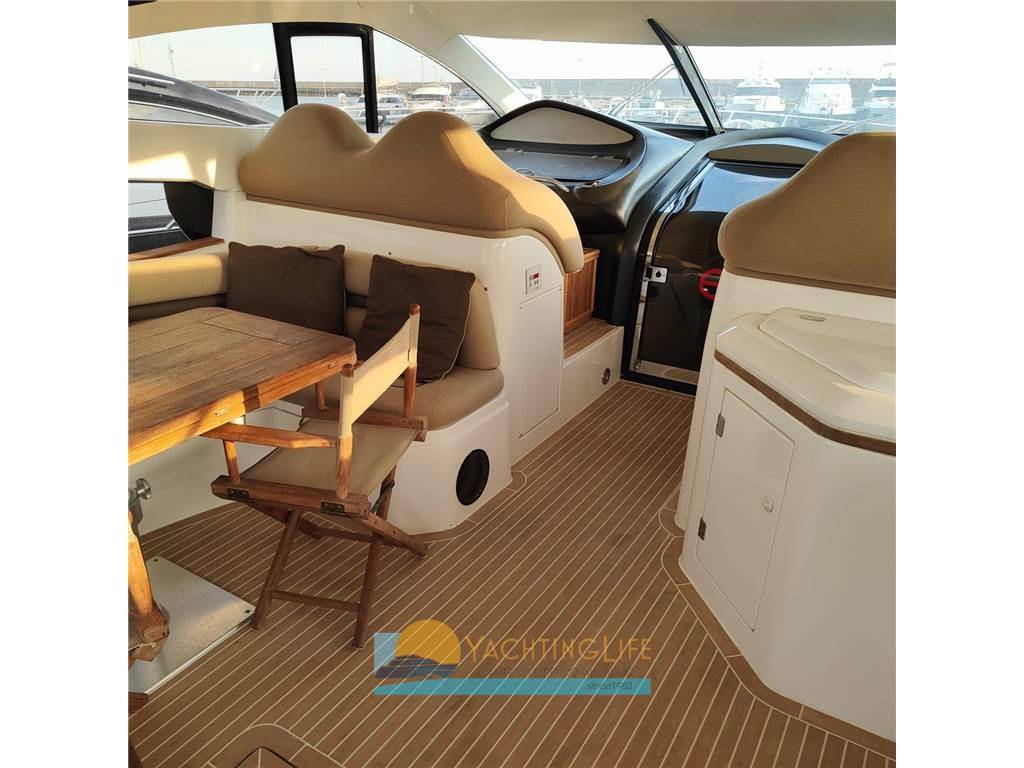 Sunseeker Predator 68