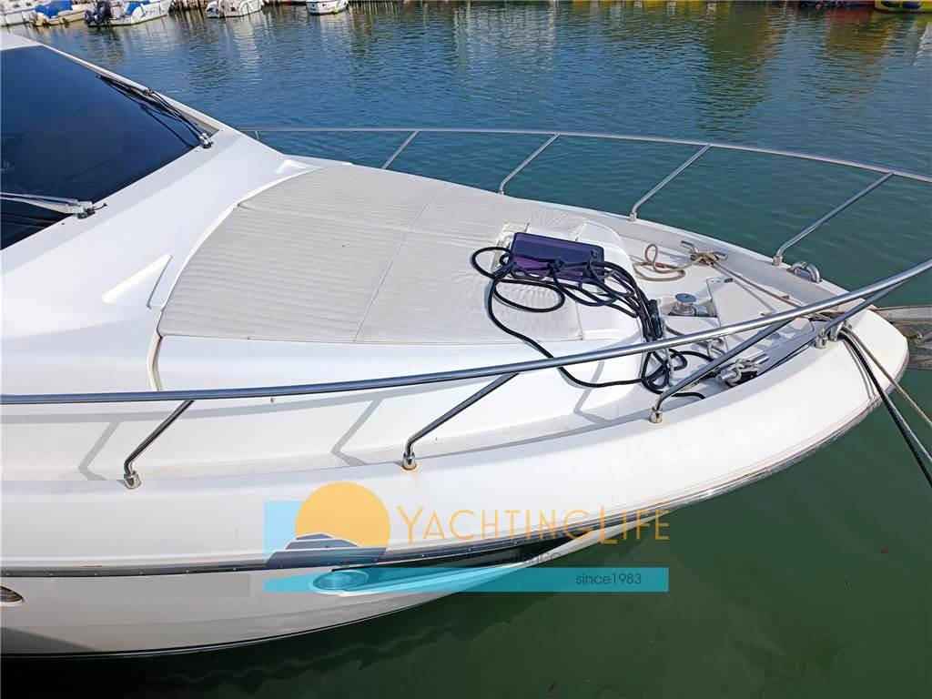 Ferretti yachts 500