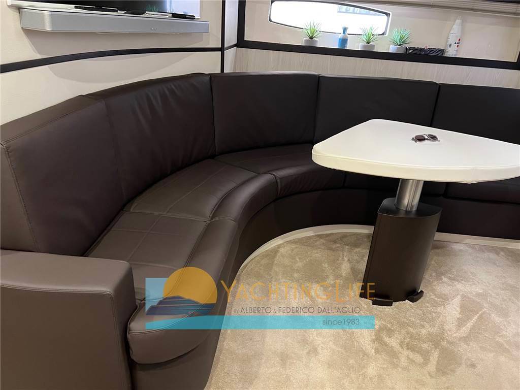 Pershing 50'