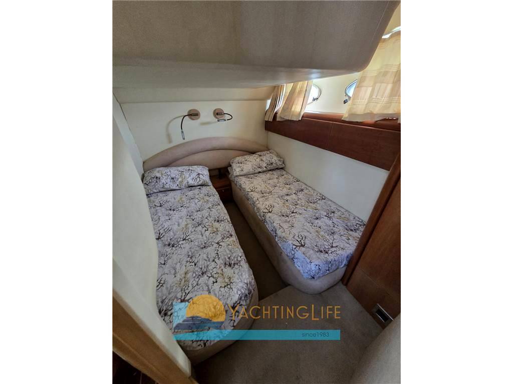 Princess yachts V 55