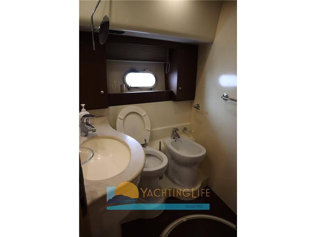 Ferretti yachts Ferretti 550