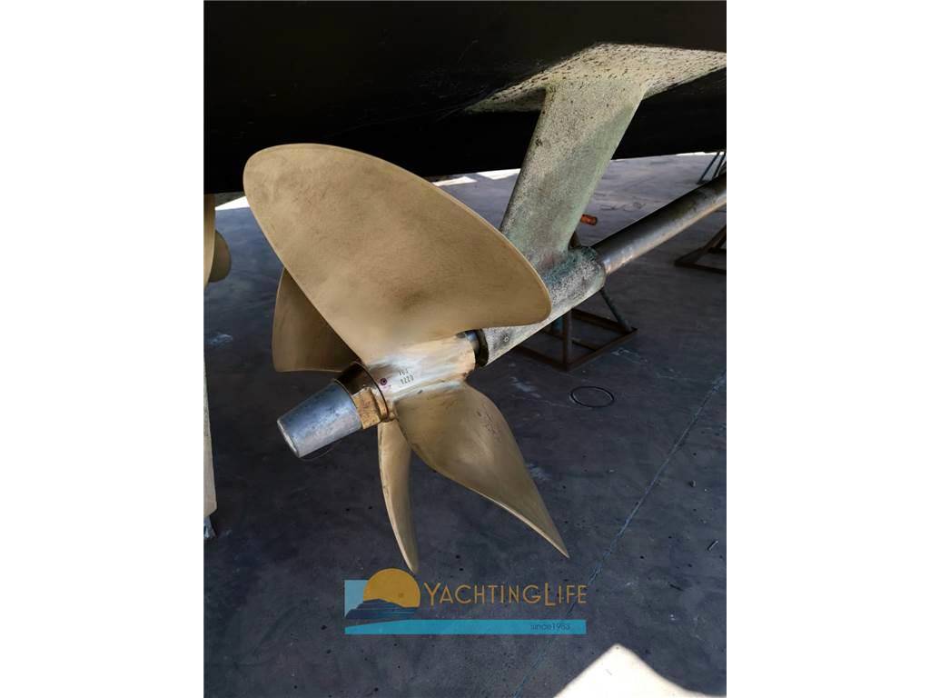 Rizzardi Cr 50 top line
