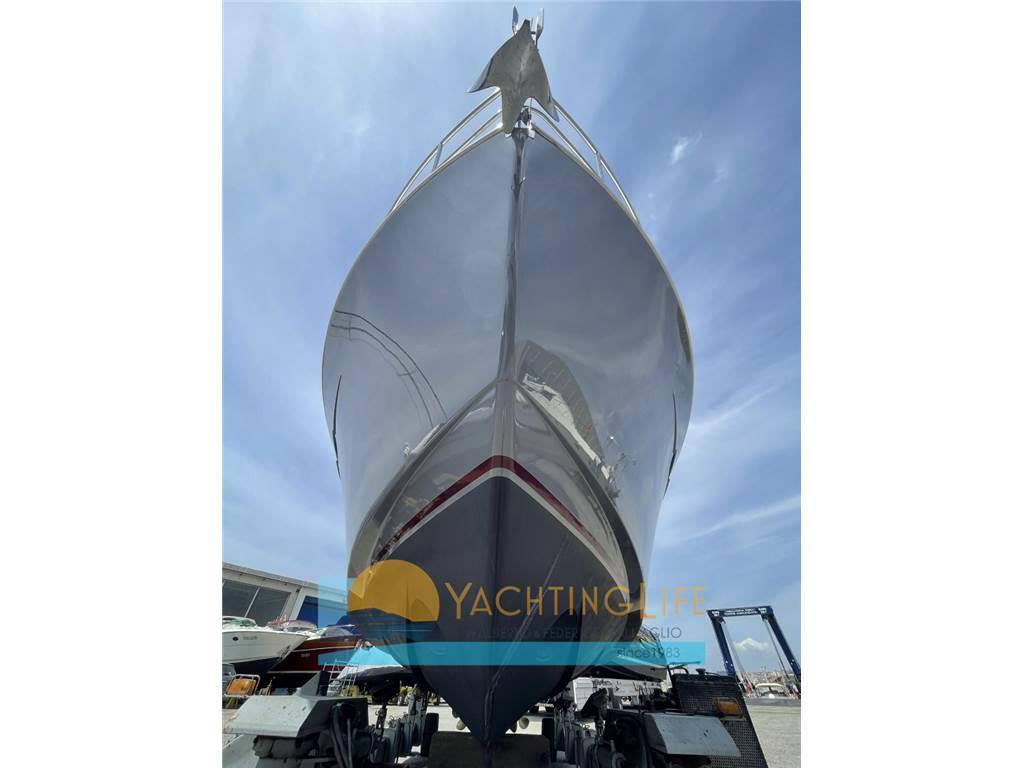 Cantieri estensi 380 america