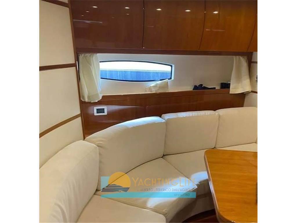 Pershing 50'