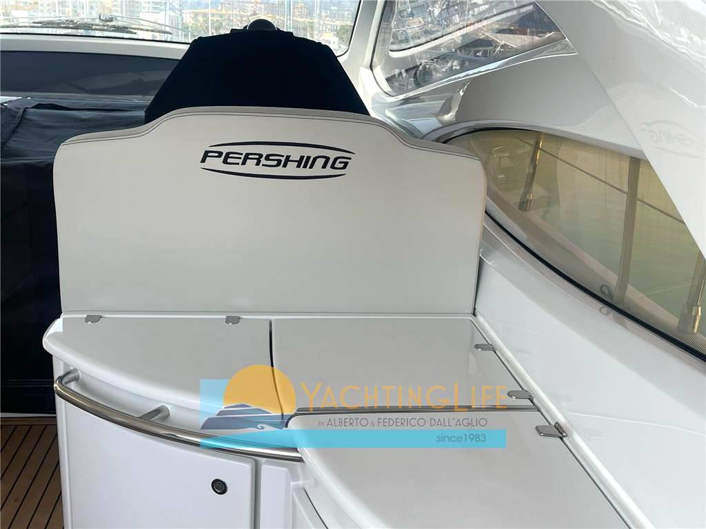 Pershing 50'