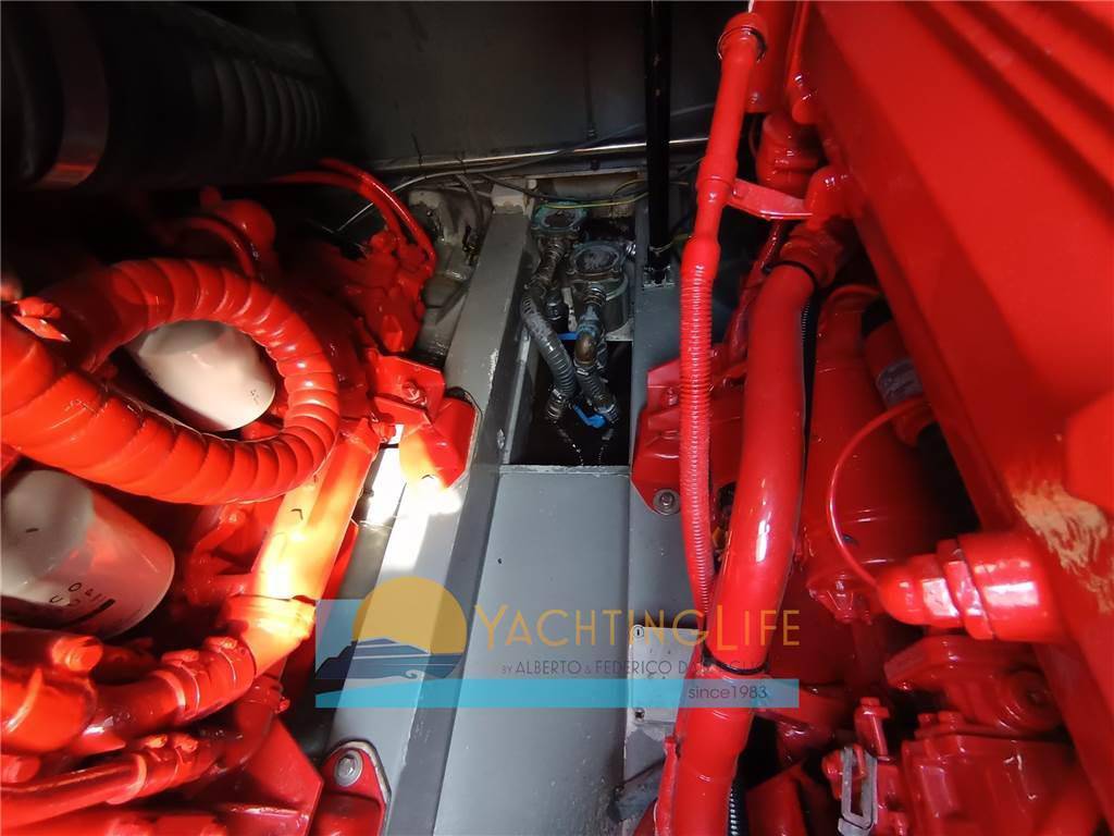 Cantieri delladriatico Pershing 33