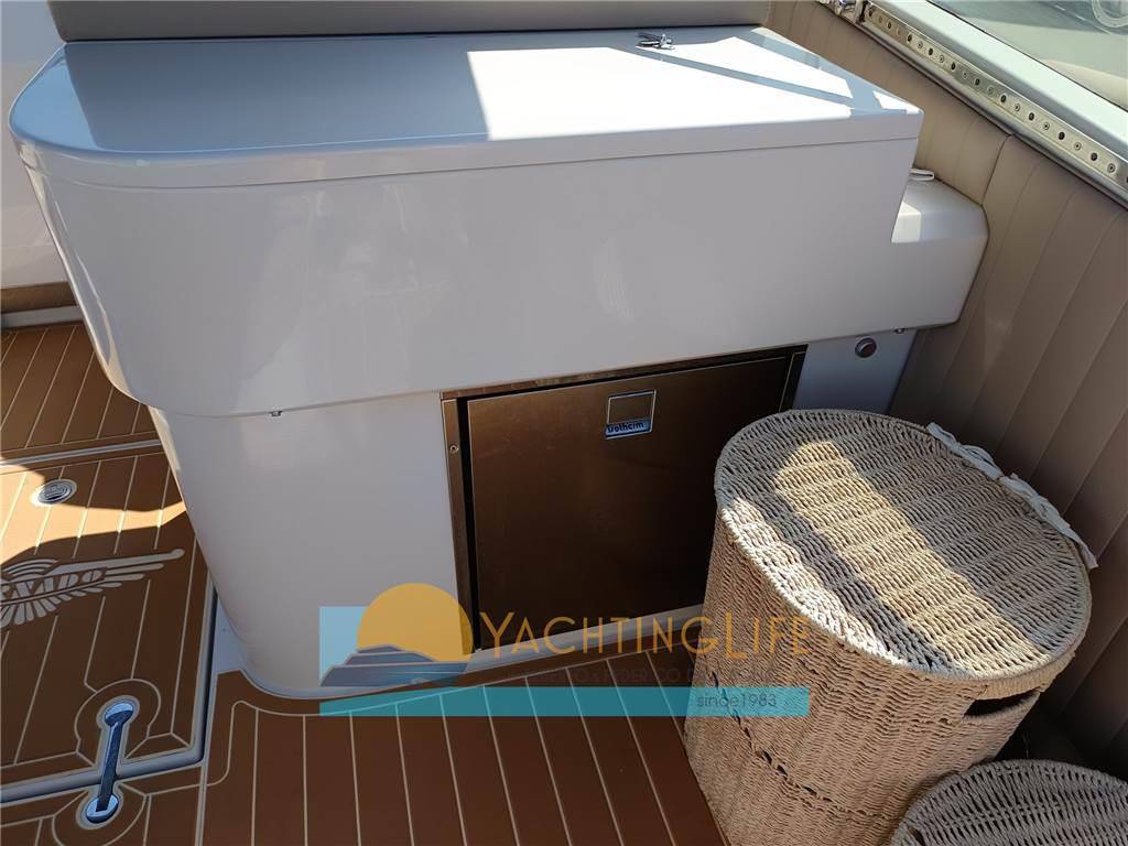Tornado 38 f.deck