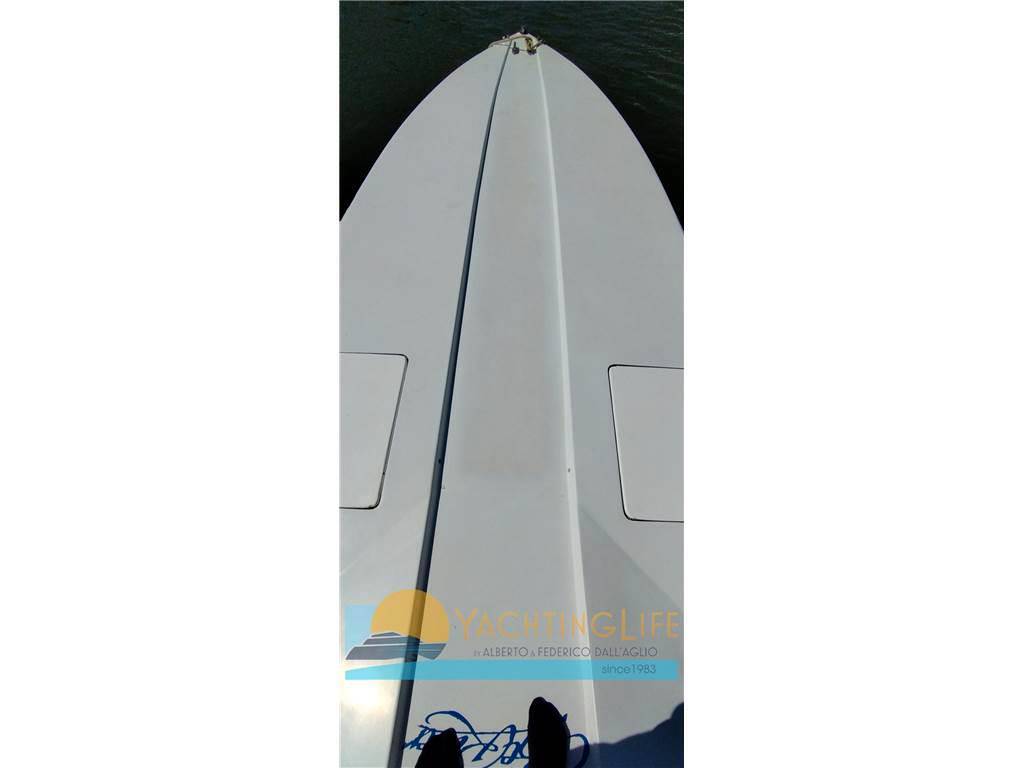 Cigarette r.t. 35 cafe'racer