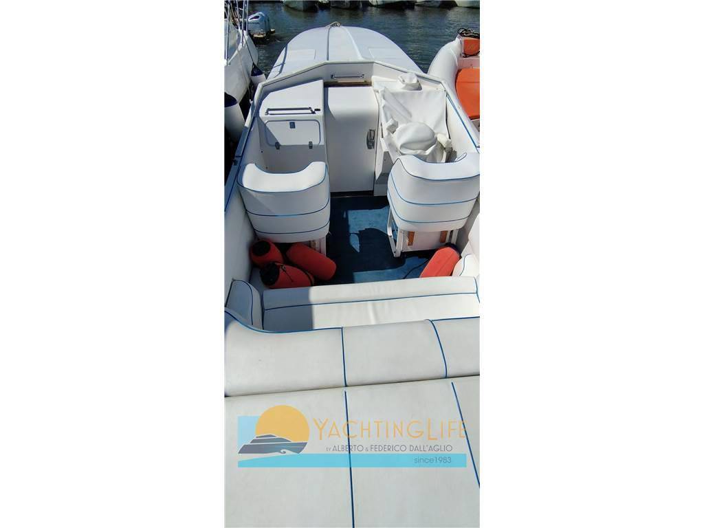 Cigarette r.t. 35 cafe'racer