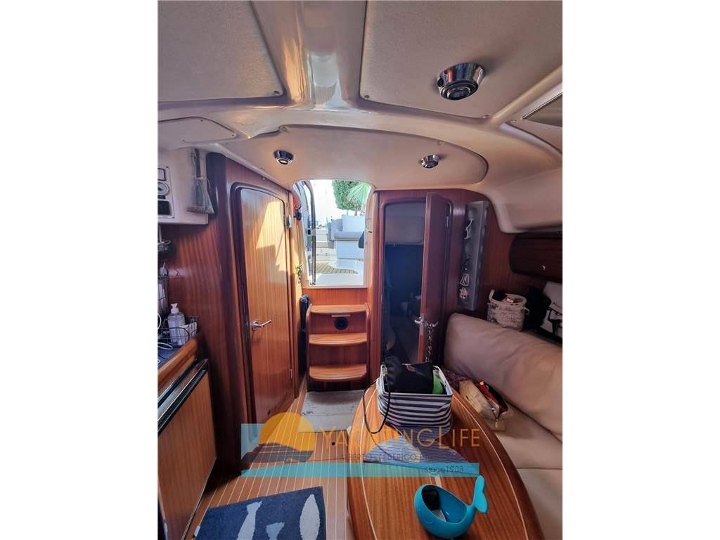 Bavaria Bmb 32 day cruiser