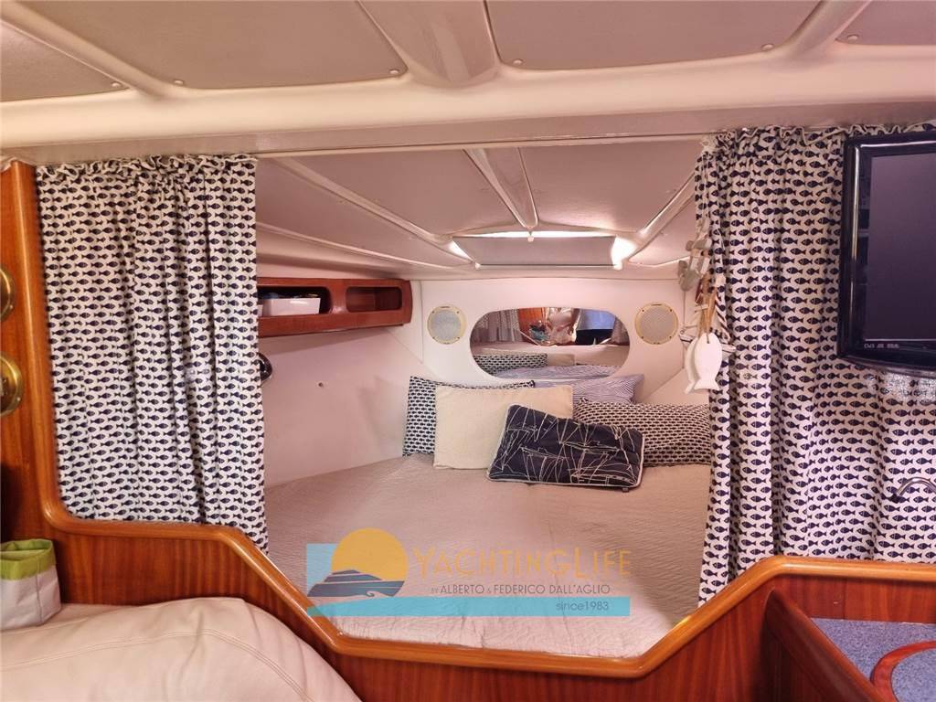 Bavaria Bmb 32 day cruiser
