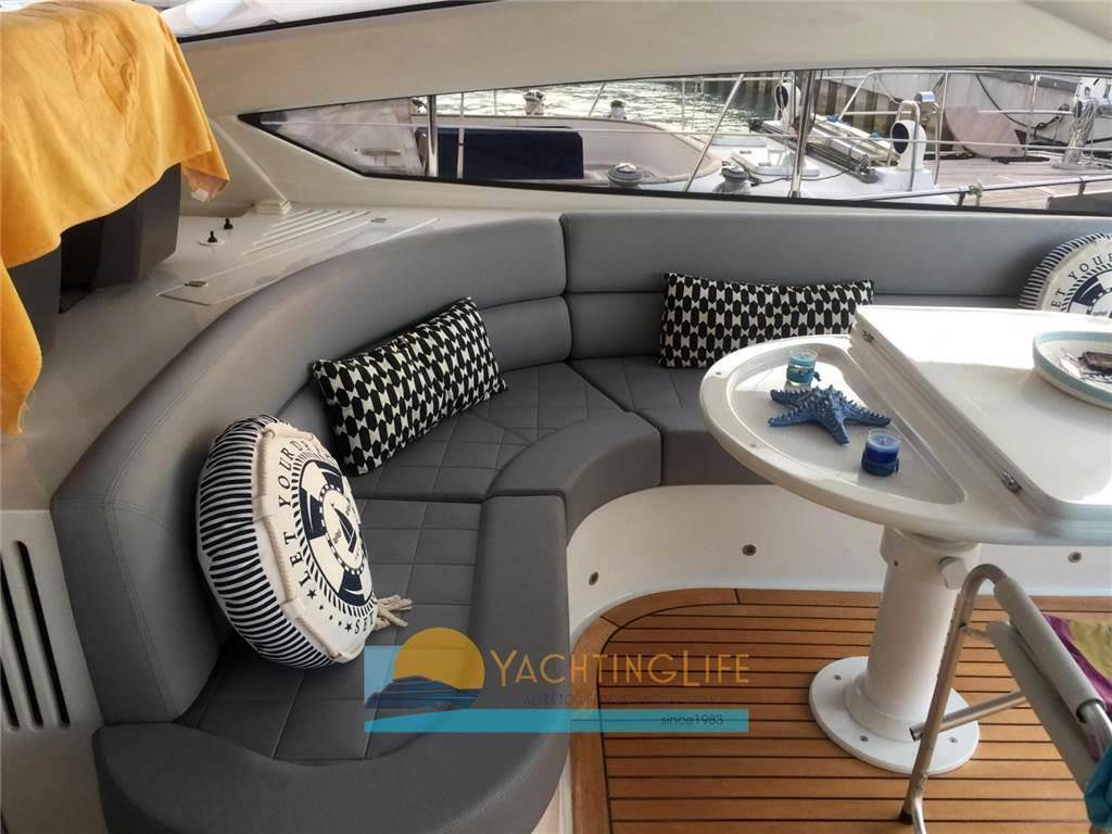 Pershing 56'