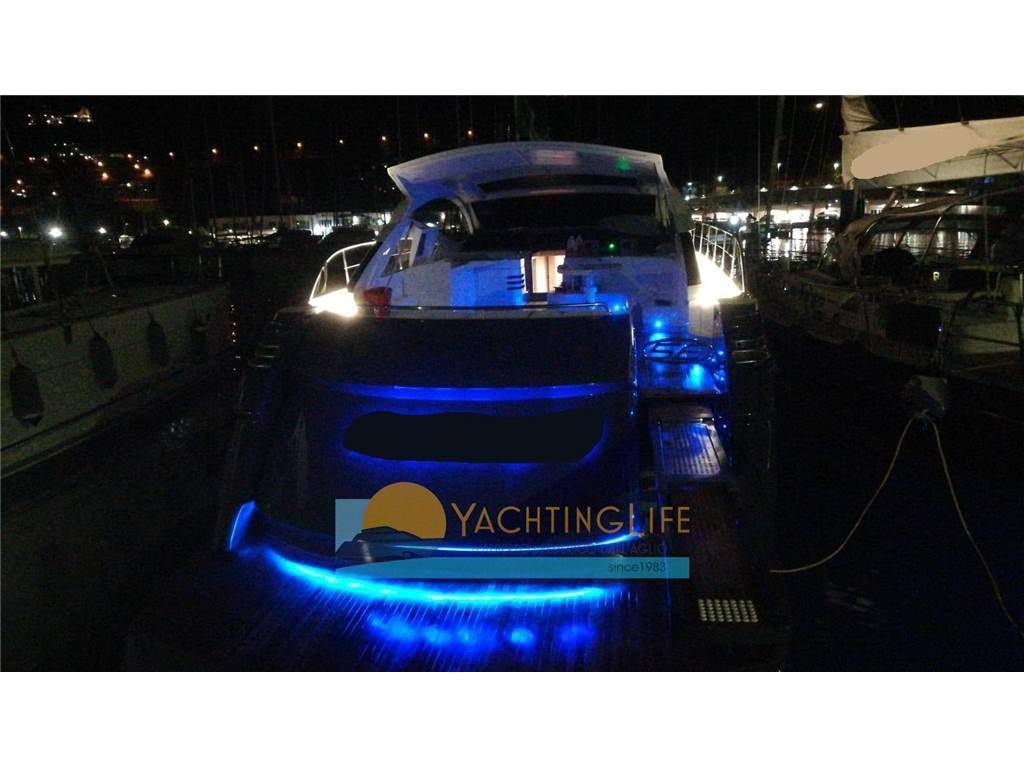 Pershing 56'