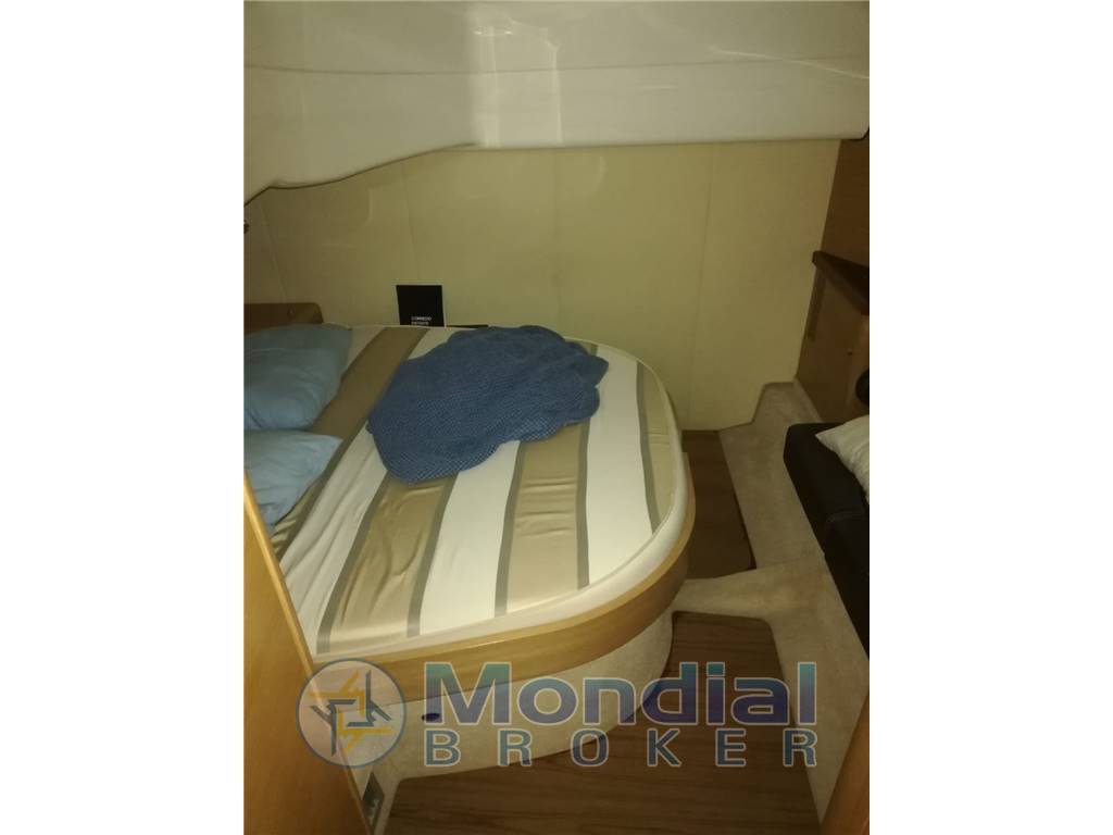 Cranchi 43 open