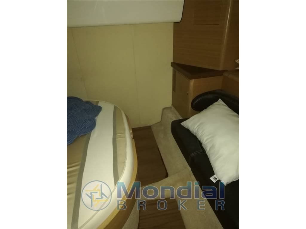 Cranchi 43 open