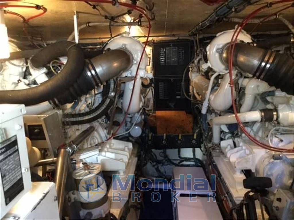 Hatteras 50 convertibile