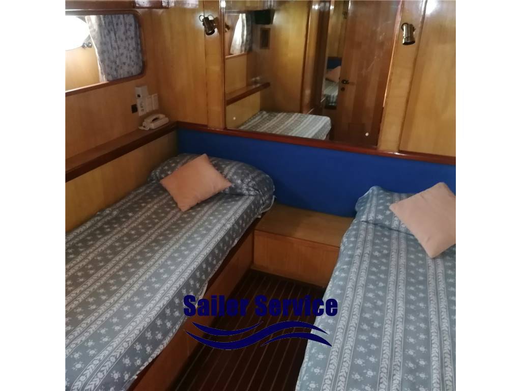 Cranchi Mediterranee 43 ht