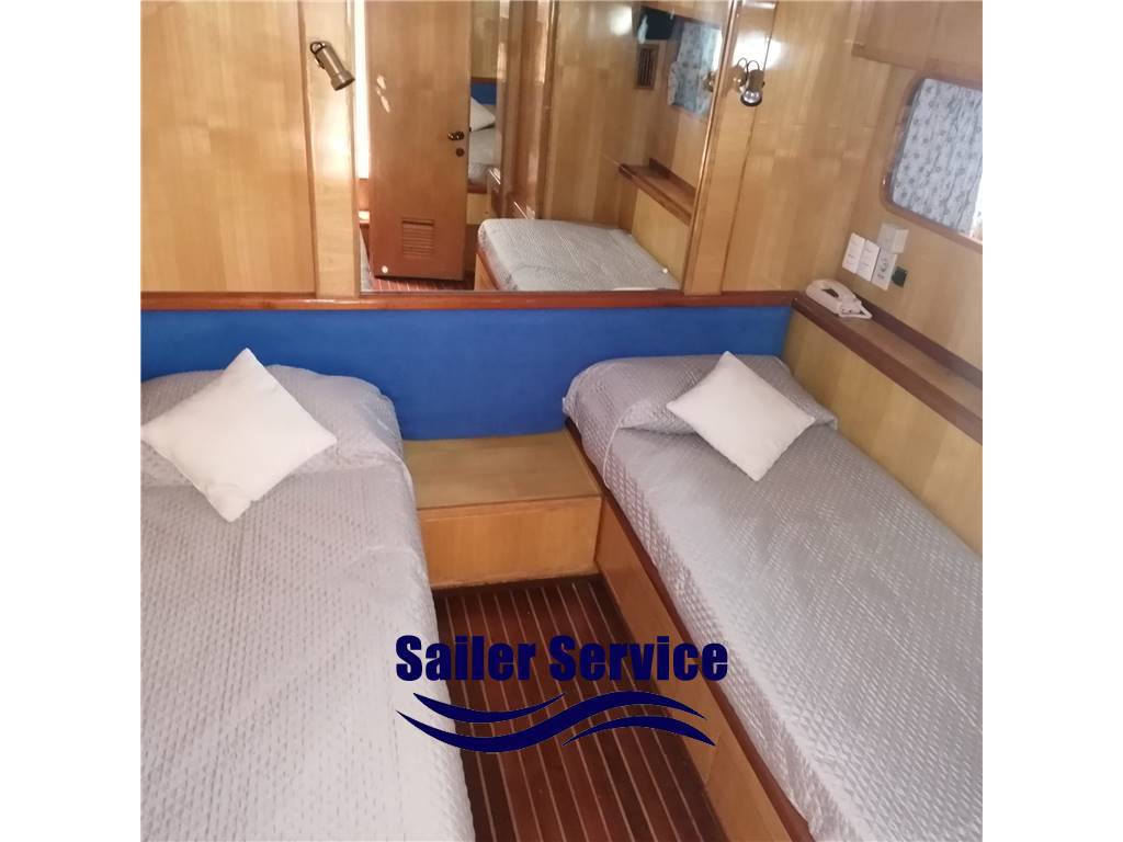 Cranchi Mediterranee 43 ht