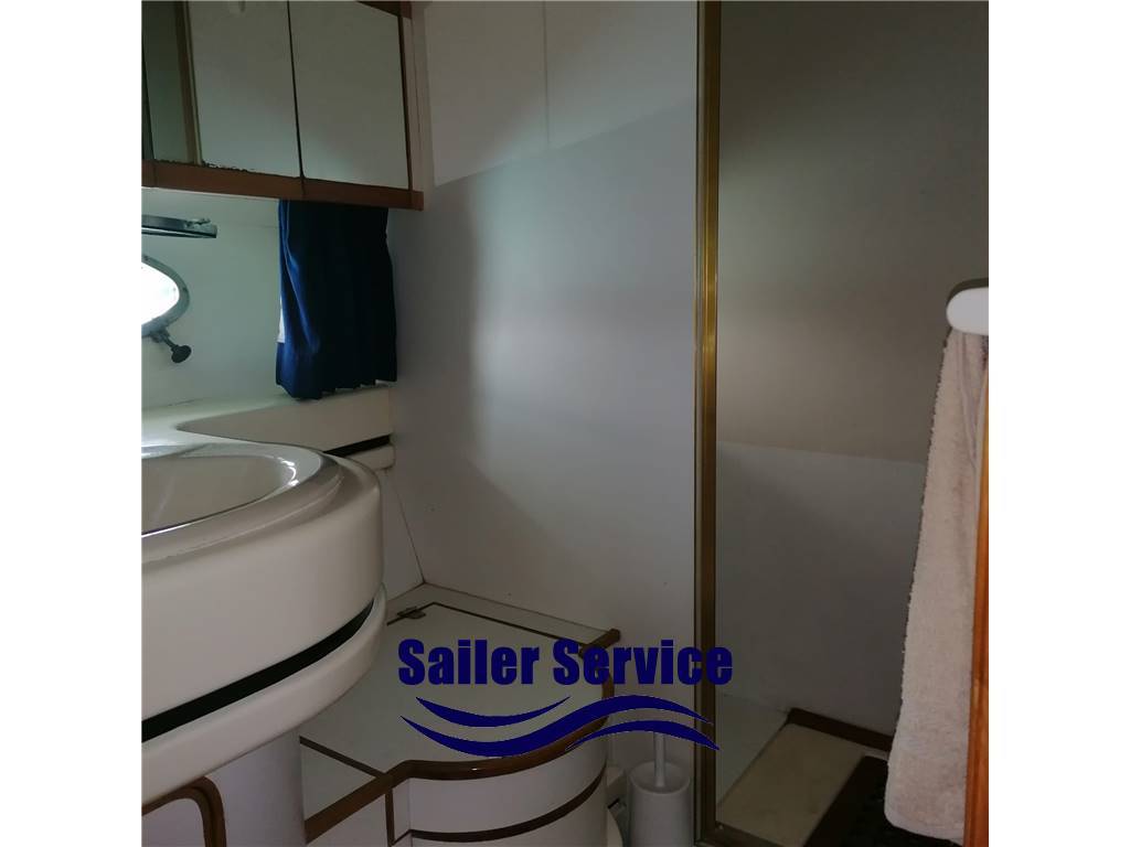 Cranchi Mediterranee 43 ht