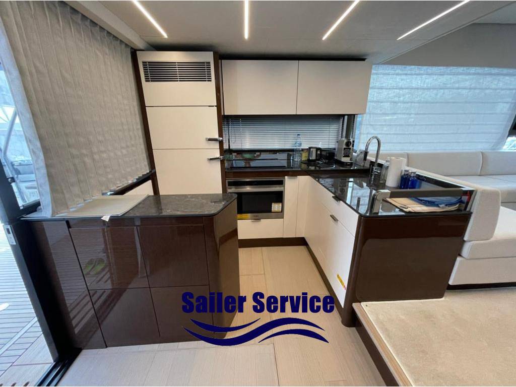 F-lineyacht prestige Prestige 590