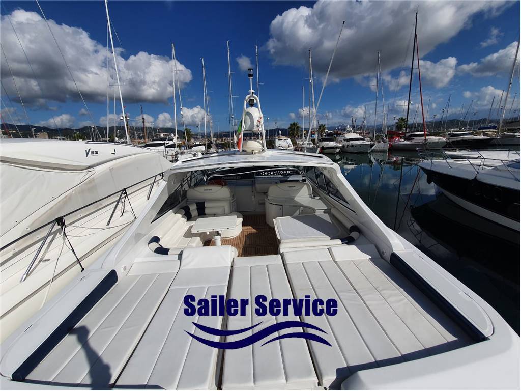 Pershing 54