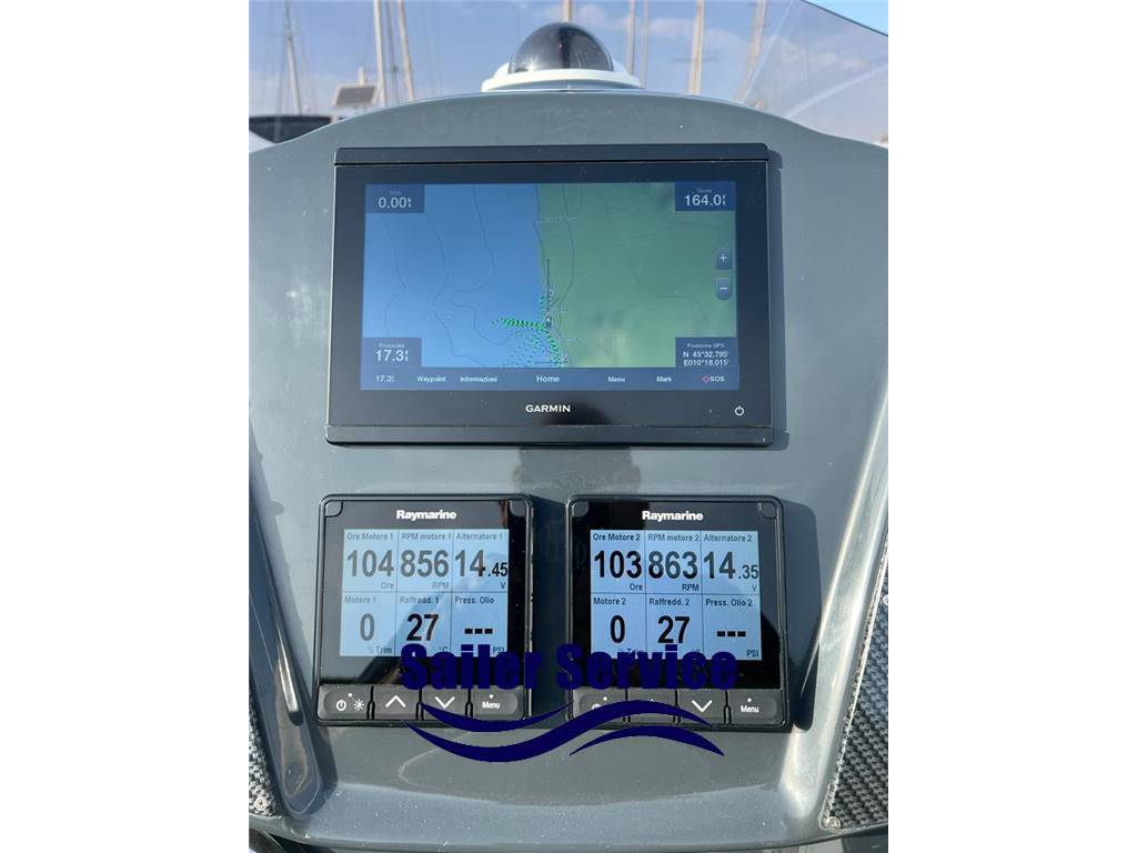 Altamarea Discovery 28