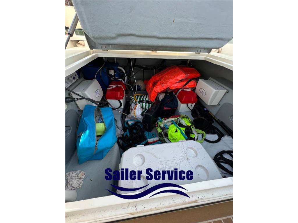 Altamarea Discovery 28