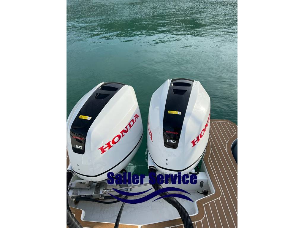 Altamarea Discovery 28