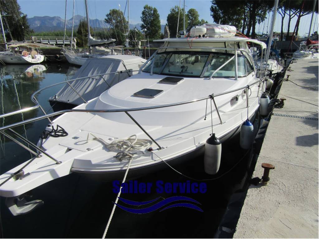 Boston whaler Defiance 34