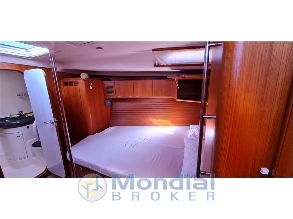 X-yacht 562