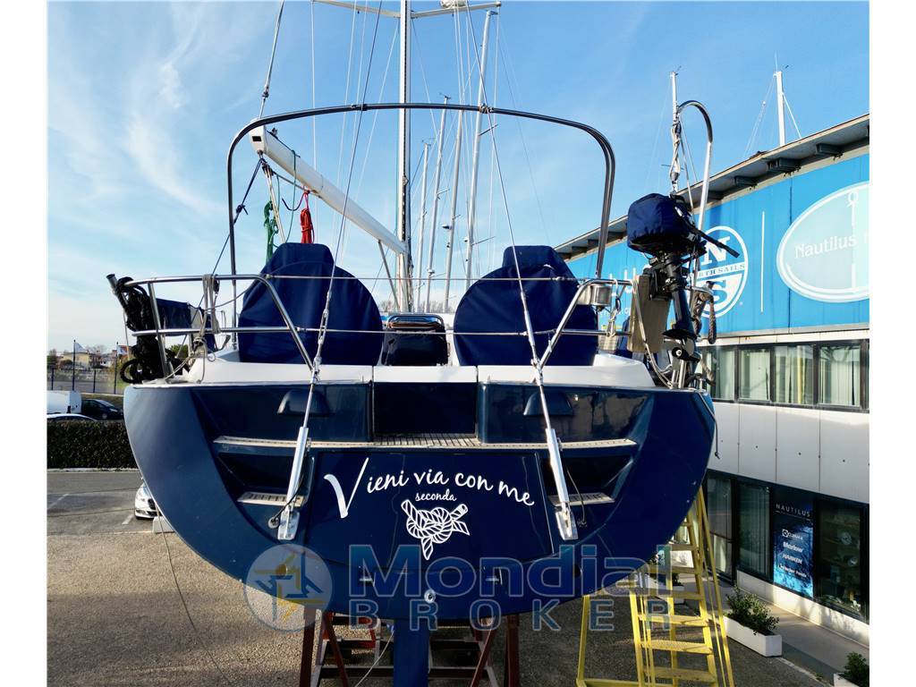 X-yacht 562
