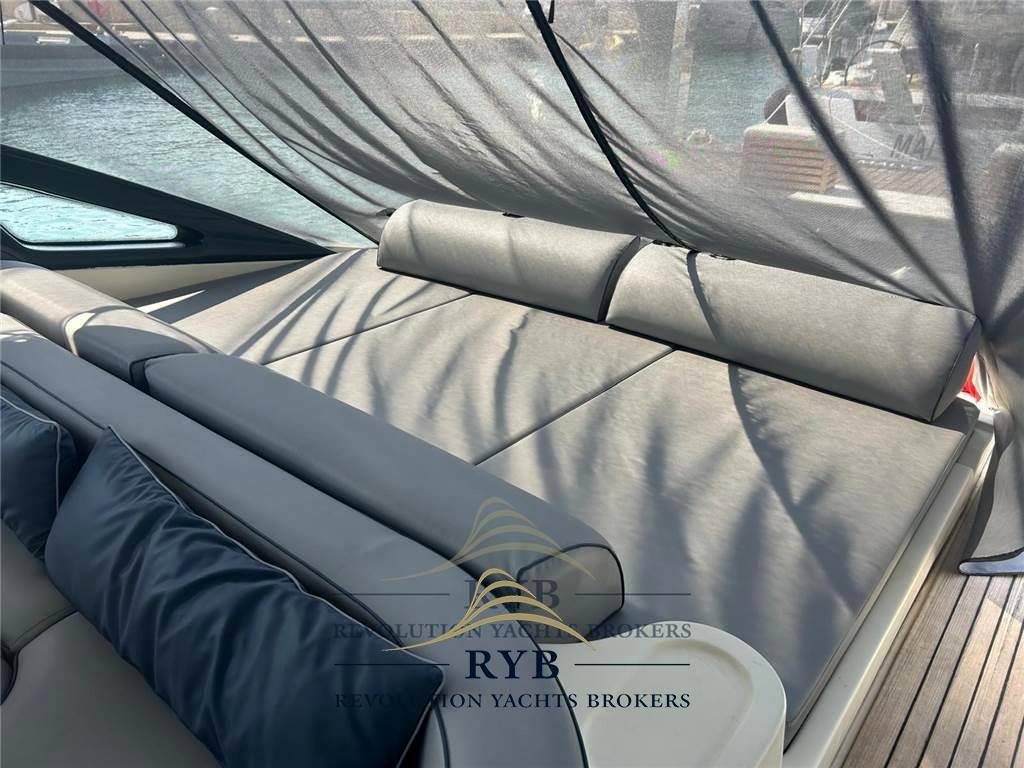 Baia Azzurra 63