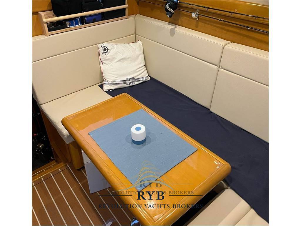 Portofino marine 10 fly