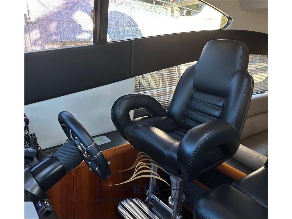 Sunseeker Predator 62