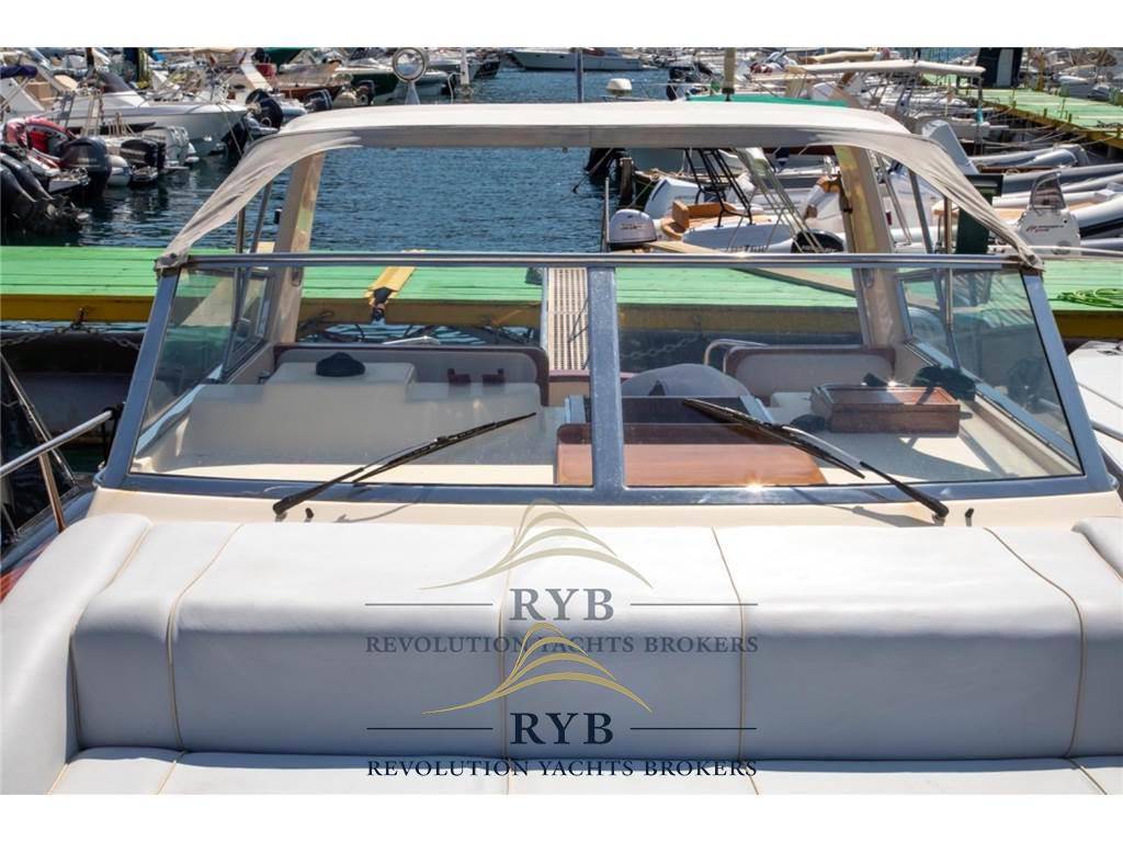 Apreamare 11 cabin