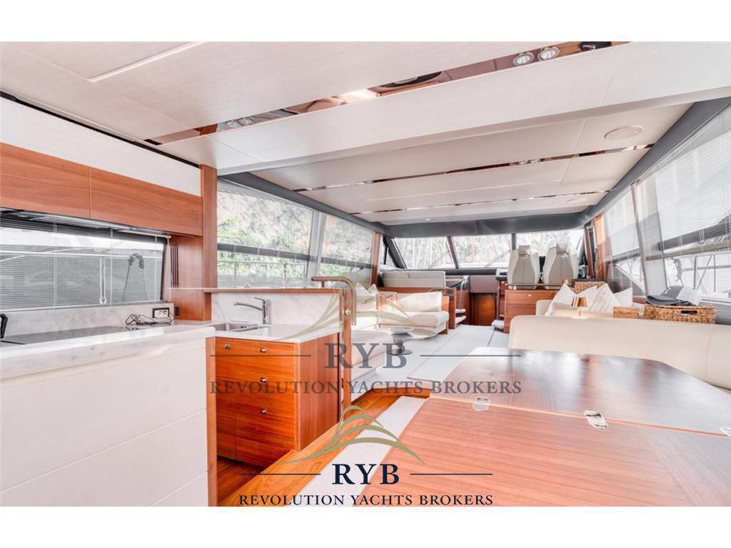 Princess yachts 68 fly