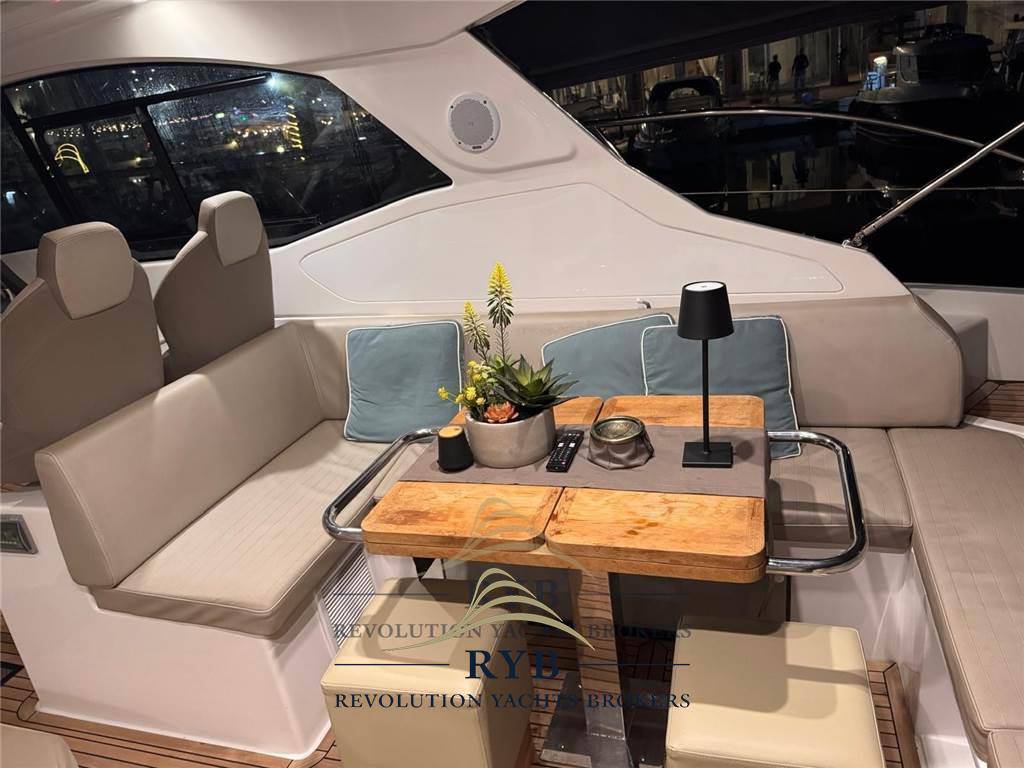 Azimut Atlantis 43