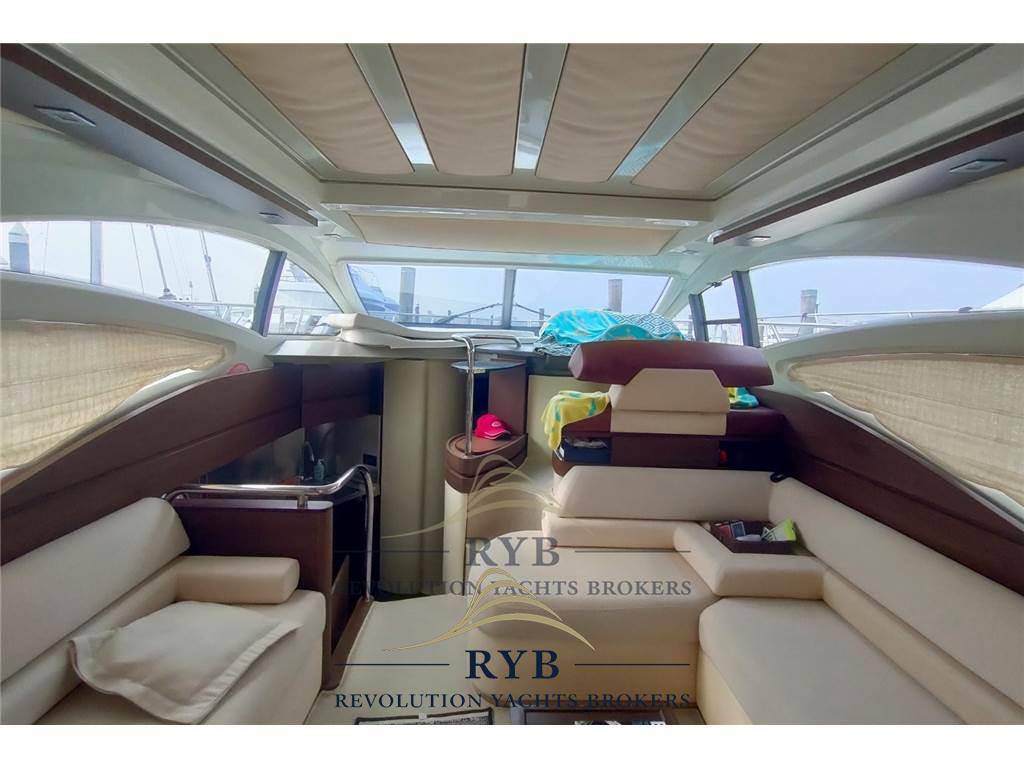 Azimut 43 s