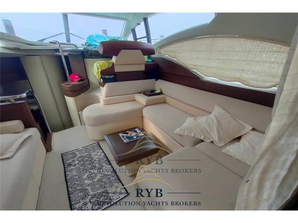 Azimut 43 s