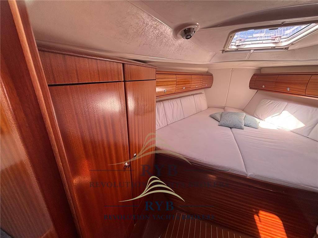 Bavaria 38 cruiser