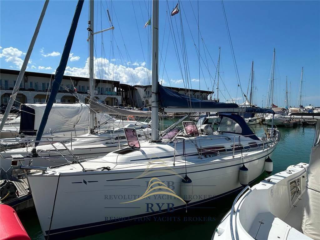 Bavaria 31 cruiser