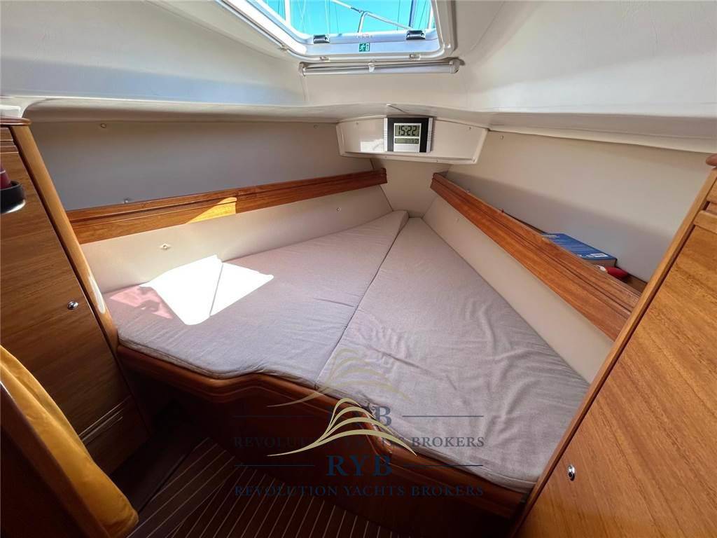 Bavaria 31 cruiser