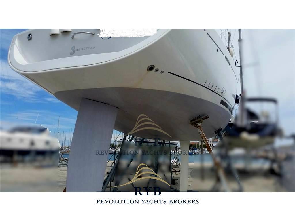 Beneteau First 44.7