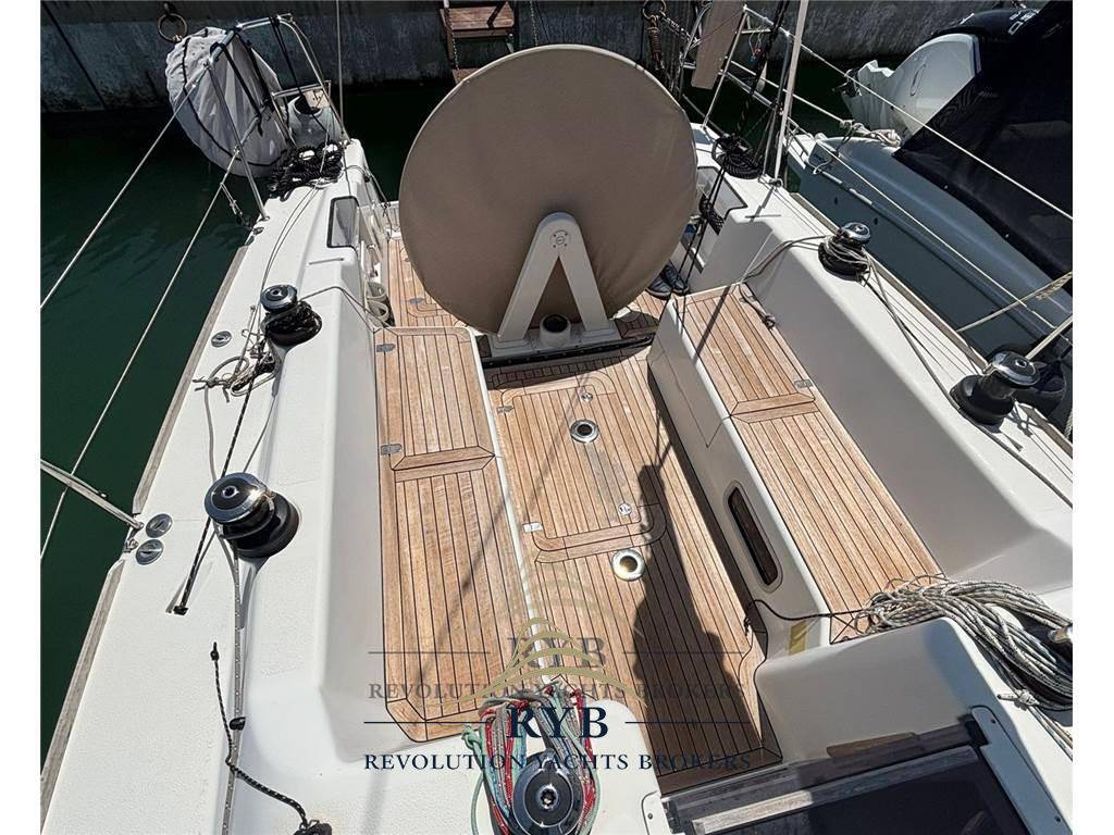 Italia yachts 10.98