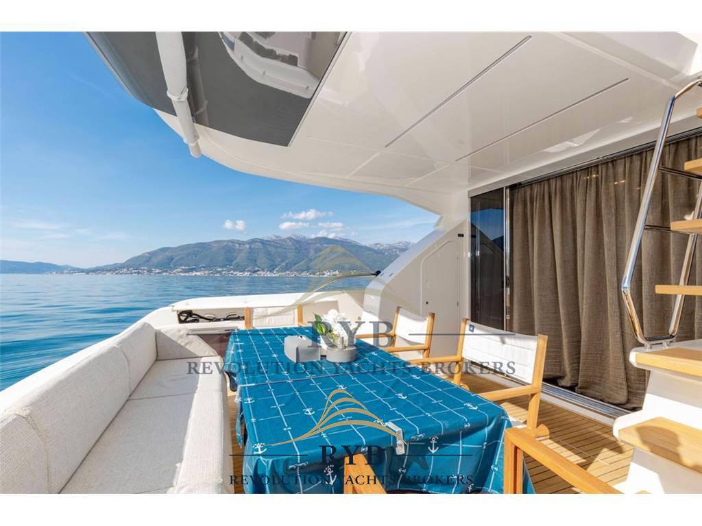 Ferretti yachts Ferretti 670