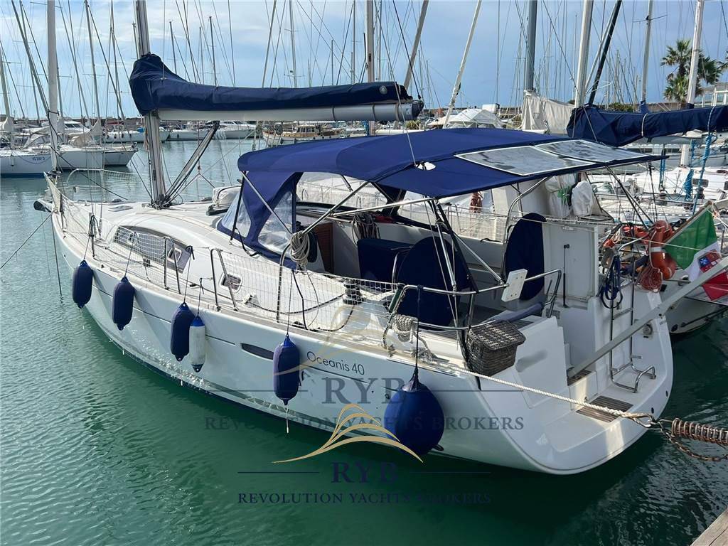 Beneteau Oceanis 40