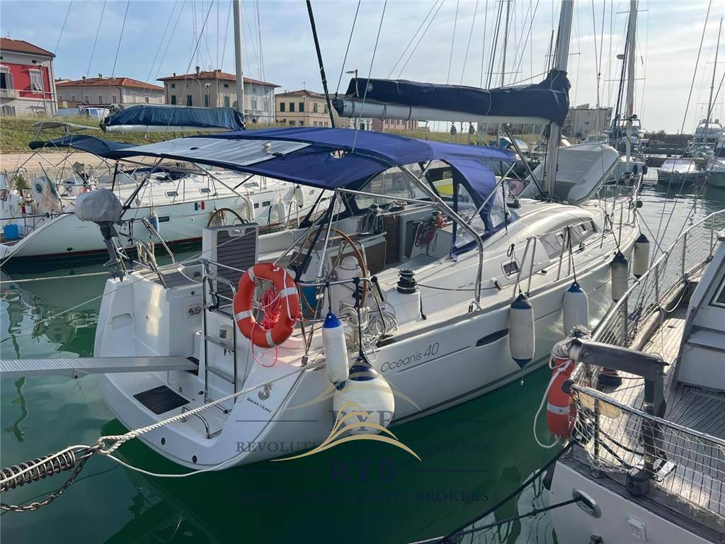 Beneteau Oceanis 40
