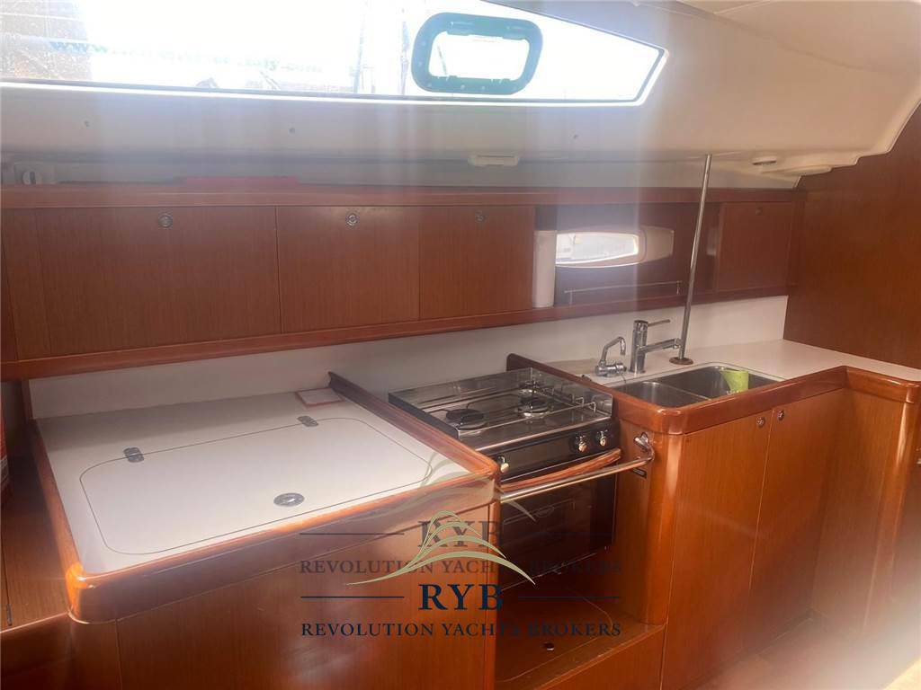 Beneteau Oceanis 40