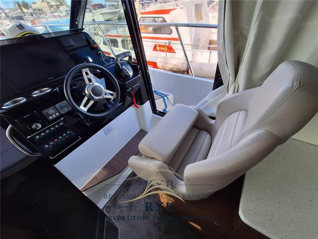 Jeanneau Merry fisher 1095